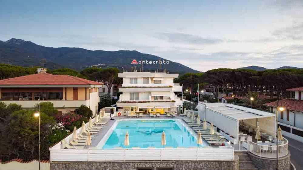 Hotel Montecristo Марина-ди-Кампо Экстерьер фото